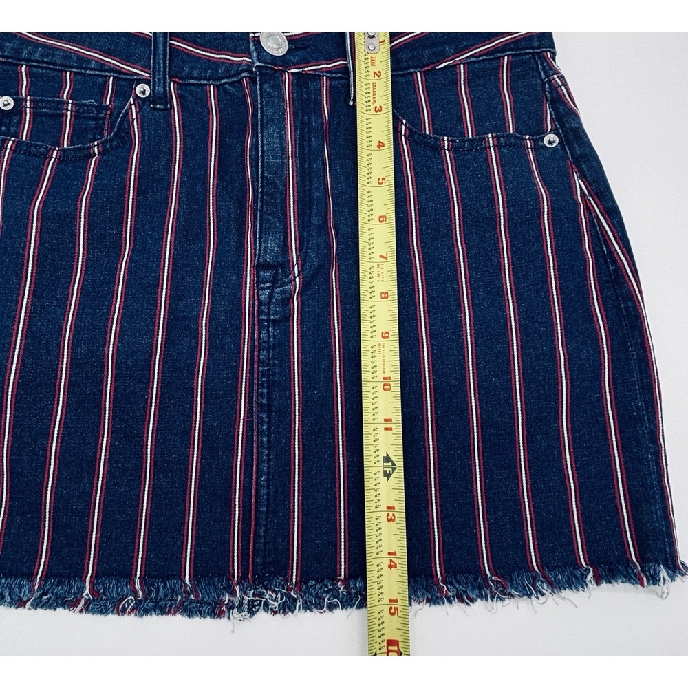 American Eagle Skirt Womens 10 Blue Red Striped Denim Jean Mini Stretch Raw Edge - Picture 8 of 10